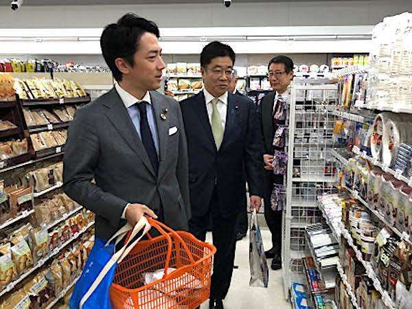 「毎日がエブリデイ」「頭痛が痛い」的な事をつぶやくトピ