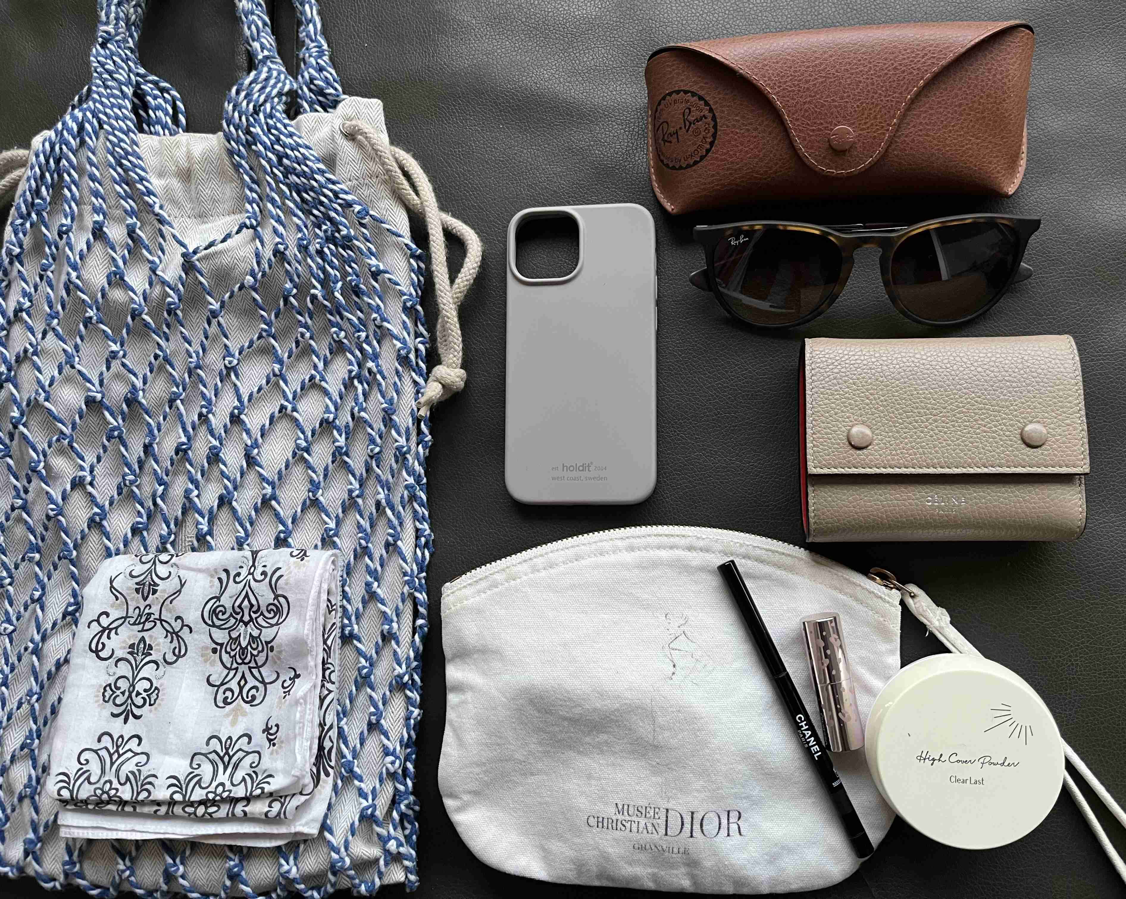 バッグの中身を見せてください【2022初夏】