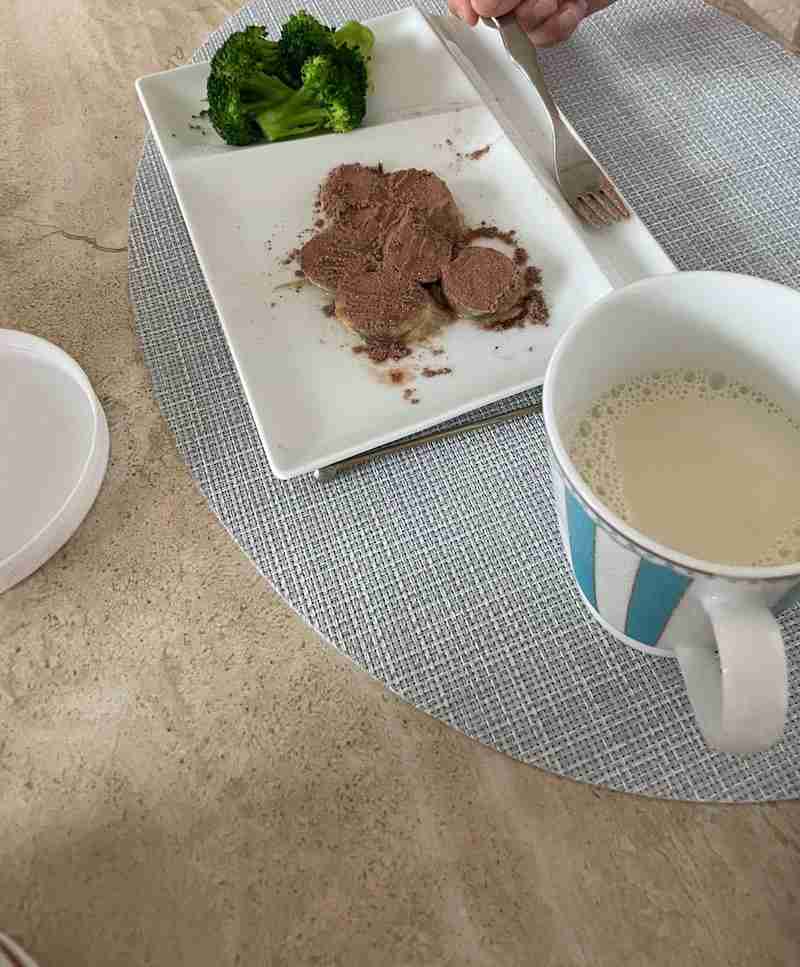 10代女児の食事制限は体に“毒”!? 月経が止まる恐れも…小児科医が警鐘「大人と同じ構造だと思わないで」