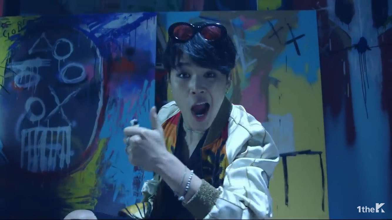 BTS 活動を一時中止 ソロ活動専念へ YouTubeで発表