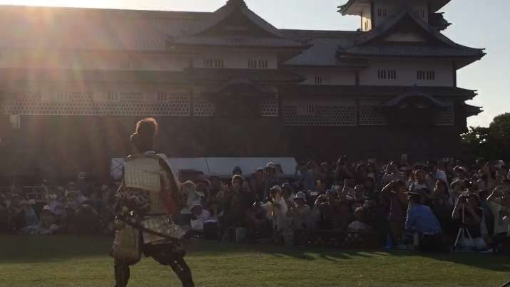 栗山千明　百万石まつり撮影禁止には擁護も…和傘の下に黒い日傘には「ガッカリ」の声