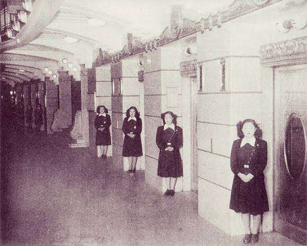 エレベーター内の鏡の意味は？　本来の目的に「知らなかった」の声