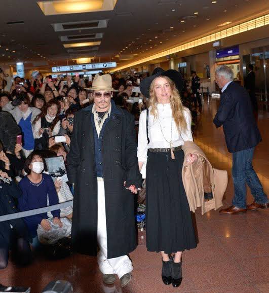 ジョニー・デップ、元妻との裁判で勝訴も束の間、撮影現場での暴行容疑で訴えられる
