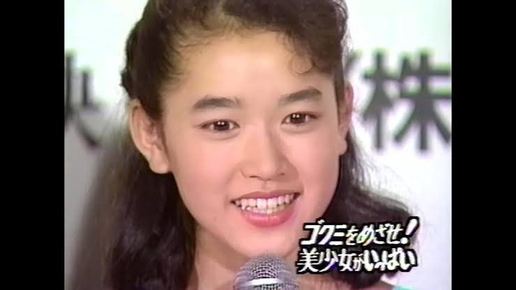 国民的美少女・細川直美の運動会コーデが大反響「参考にしたい」「着こなし憧れ」「装い素敵」