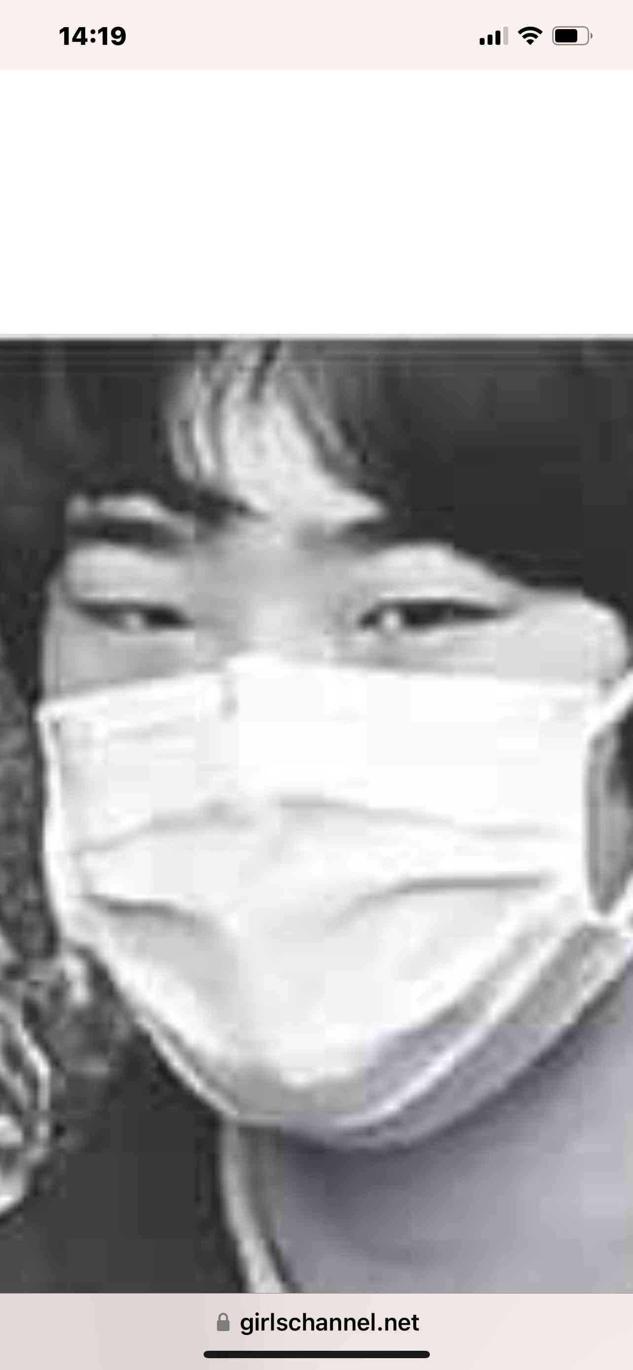 横目する人、すること