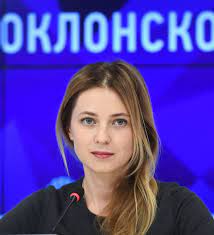 ロシア、侵攻巡る言動で解任か　「美しすぎる検事」ことナタリヤ・ポクロンスカヤ氏