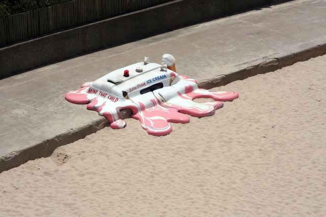 【募集】暑さで溶けてる画像