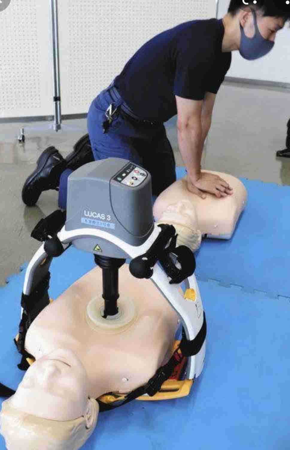 バキバキと骨が折れても心臓マッサージは続く…救急科の看護師が目を背けたくなった「延命治療」の壮絶さ