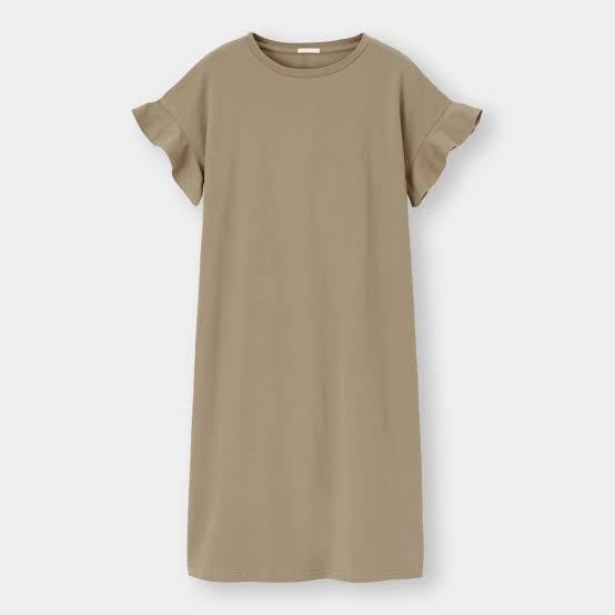 暑い！自宅でどんな服装してますか？（画像が有れば尚嬉しい）