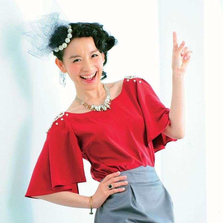 篠原ともえ、43歳現在の姿が「本当に美しい」「とてもステキ」と話題…自作ワンピ姿で笑顔