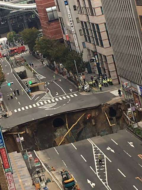 突然…道路の“陥没”相次ぐ 専門家は「猛暑」の影響を指摘