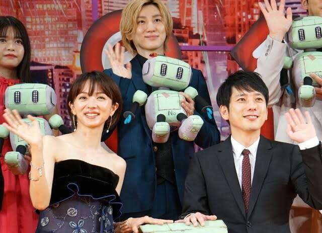 コムドット「目指すのはSMAPや嵐」発言でファンから反感、高級ブランドとのコラボ広告に続いて炎上必至か