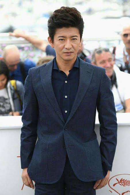 仮面ライダー俳優・半田健人に下った「700万円の支払い命令」
