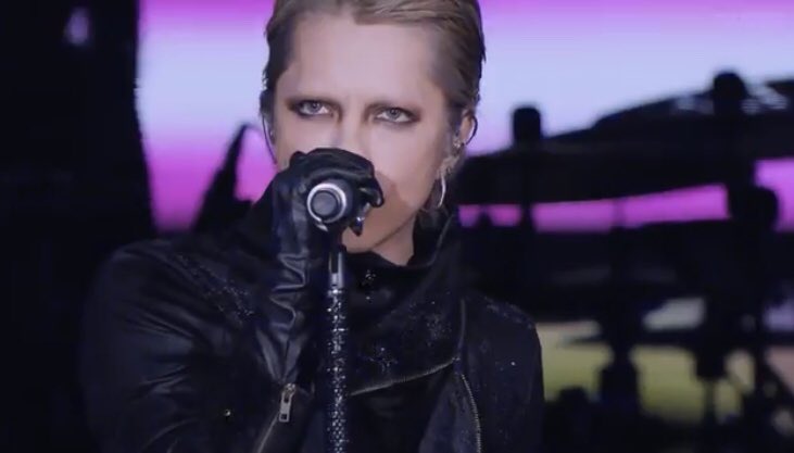 “まゆ毛整えた”女子中学生「3日間の別室登校」…“行き過ぎた指導”の声