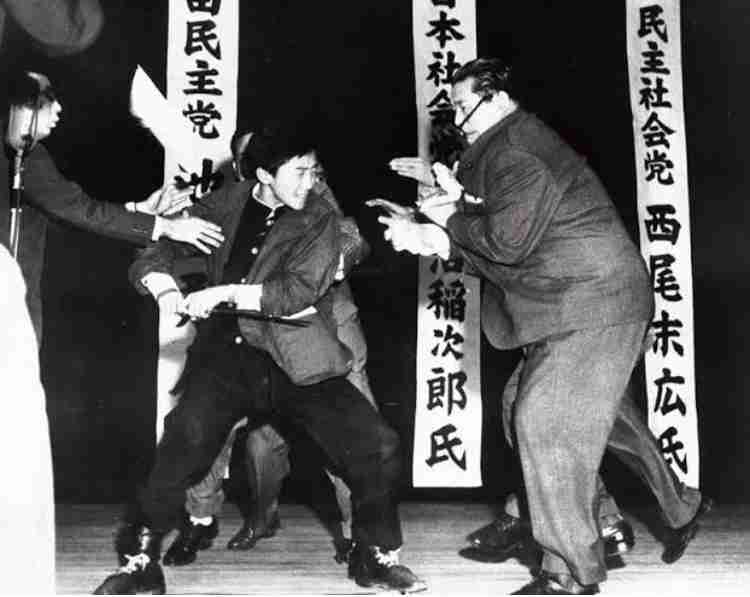 安倍元首相の銃撃報道　ひろゆき氏は「そろそろ、蔑ろにされた人々に向き合うべきかと」