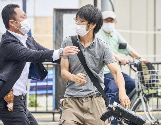 安倍元首相の銃撃報道　ひろゆき氏は「そろそろ、蔑ろにされた人々に向き合うべきかと」
