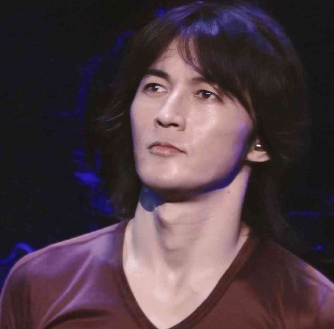 上海市の病院で4人刺される 警察が発砲 男取り押さえる