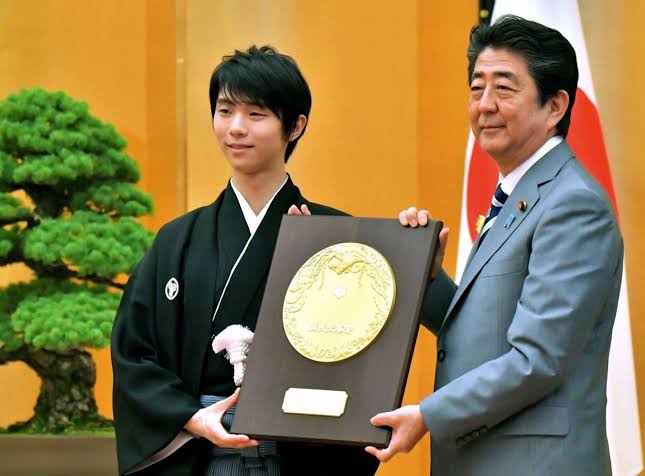 菅義偉前首相 安倍元首相は「寂しがり屋でもありました」、銃撃の一報受け「そばにいてやりたい」と奈良へ