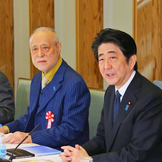 菅義偉前首相　安倍元首相は「寂しがり屋でもありました」、銃撃の一報受け「そばにいてやりたい」と奈良へ