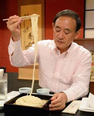 菅義偉前首相 安倍元首相は「寂しがり屋でもありました」、銃撃の一報受け「そばにいてやりたい」と奈良へ