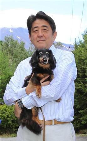 菅義偉前首相　安倍元首相は「寂しがり屋でもありました」、銃撃の一報受け「そばにいてやりたい」と奈良へ