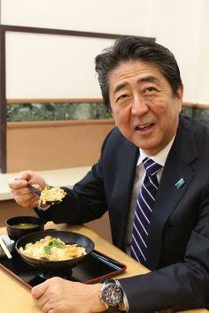 菅義偉前首相　安倍元首相は「寂しがり屋でもありました」、銃撃の一報受け「そばにいてやりたい」と奈良へ