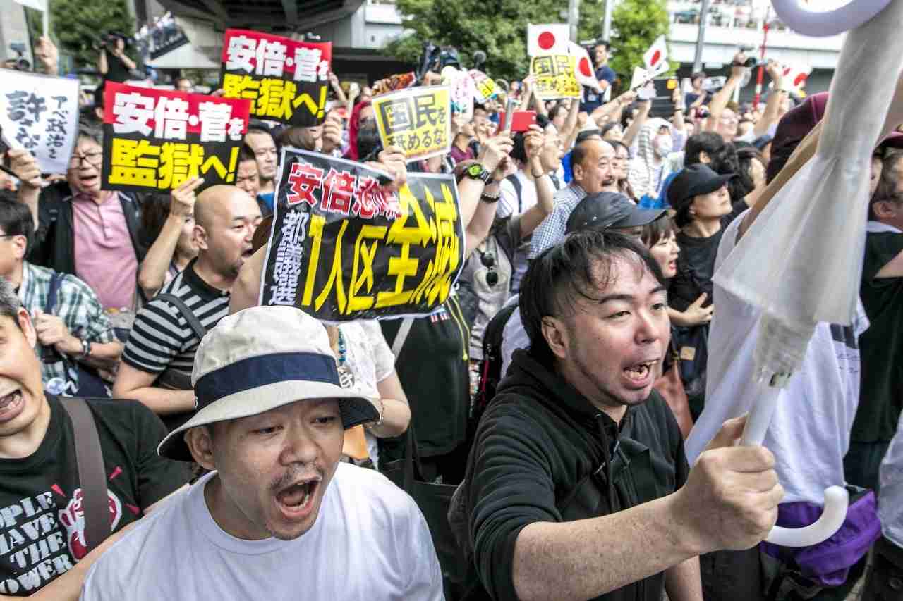 菅義偉前首相　安倍元首相は「寂しがり屋でもありました」、銃撃の一報受け「そばにいてやりたい」と奈良へ