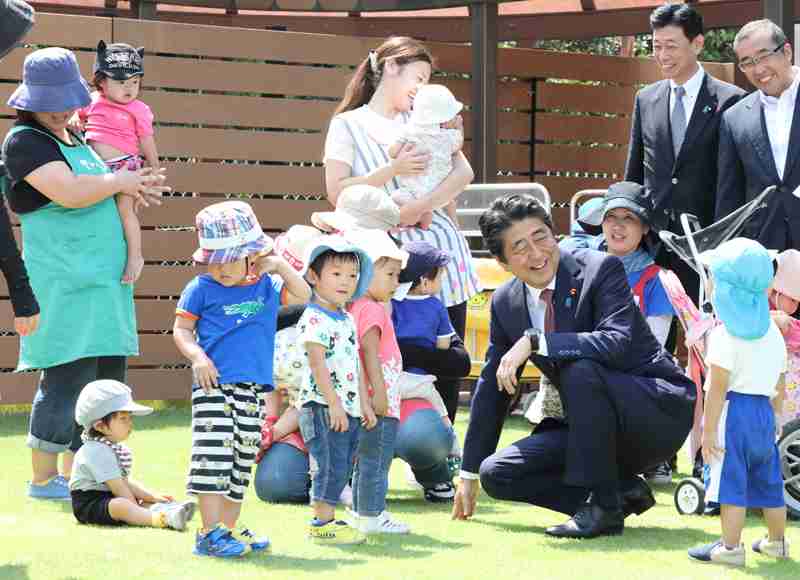 菅義偉前首相　安倍元首相は「寂しがり屋でもありました」、銃撃の一報受け「そばにいてやりたい」と奈良へ