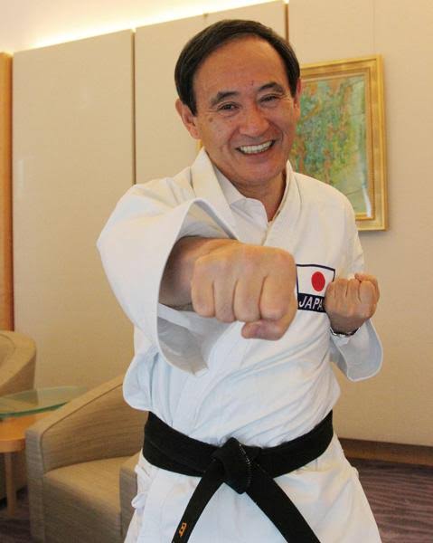 菅義偉前首相 安倍元首相は「寂しがり屋でもありました」、銃撃の一報受け「そばにいてやりたい」と奈良へ
