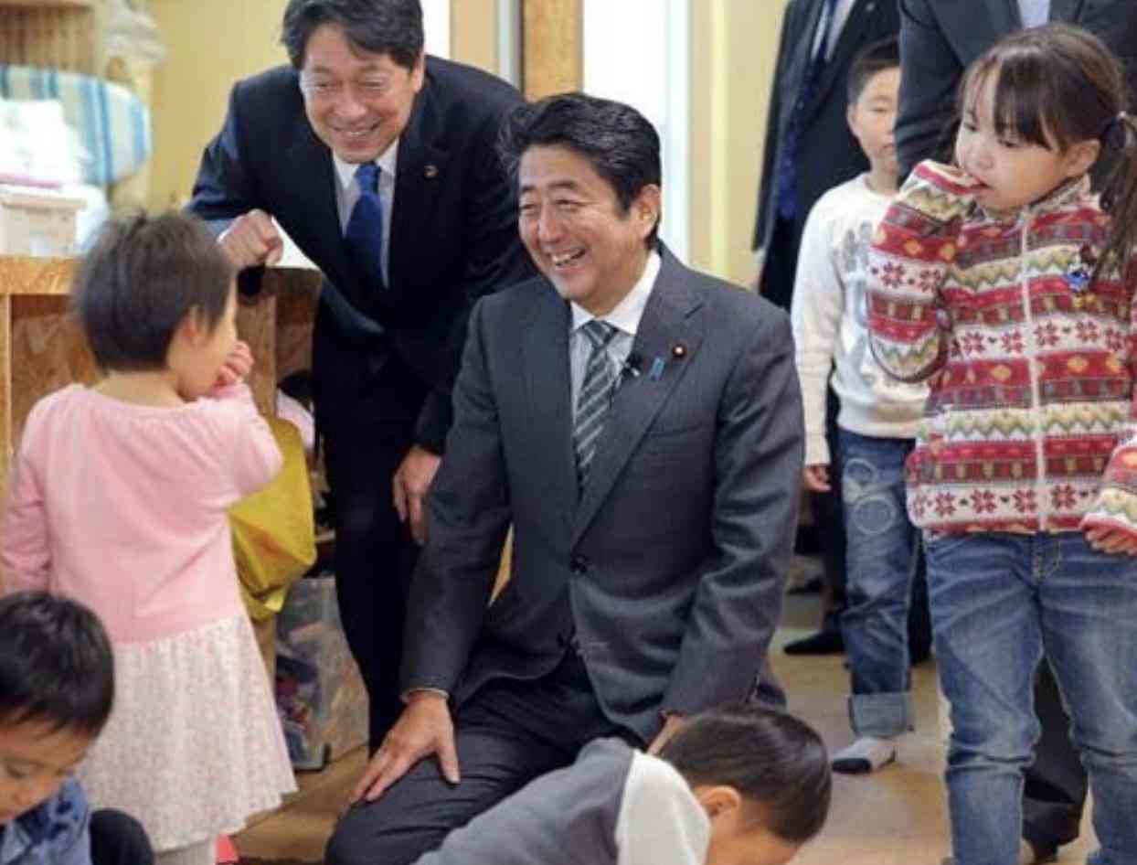 菅義偉前首相 安倍元首相は「寂しがり屋でもありました」、銃撃の一報受け「そばにいてやりたい」と奈良へ