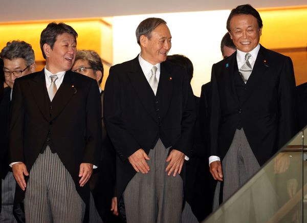 菅義偉前首相　安倍元首相は「寂しがり屋でもありました」、銃撃の一報受け「そばにいてやりたい」と奈良へ