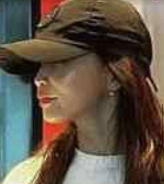 44歳・長谷川京子、真夏の短パン私服で美脚あらわ「スタイル格好いい！」「センス良すぎ」