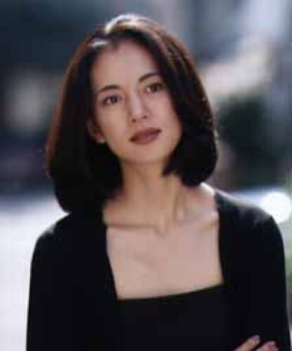 仲村トオル＆鷲尾いさ子の長女・美緒　ハイジュエリーブランド「NADIA」の顔に