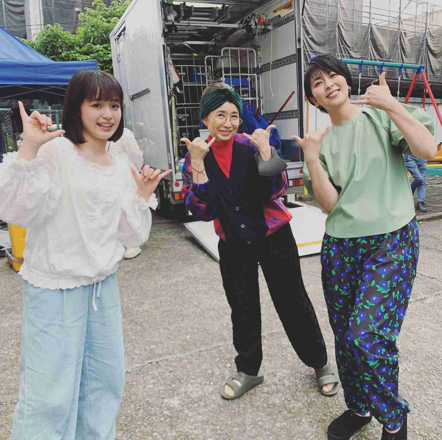 風吹ジュン、70歳最新ショットの美しさに衝撃…茶髪のロングヘア＆艶美肌で奇跡の美貌