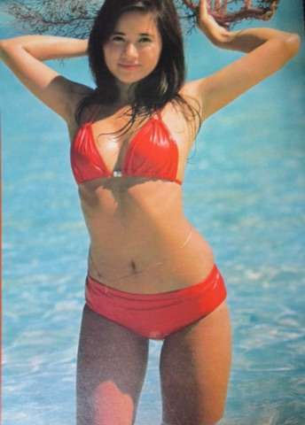 風吹ジュン、70歳最新ショットの美しさに衝撃…茶髪のロングヘア＆艶美肌で奇跡の美貌