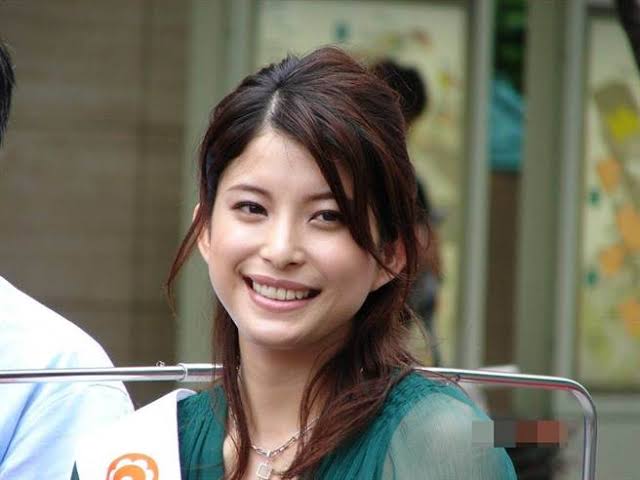 【画像】沖縄出身の美人・イケメン芸能人が見たいpart2