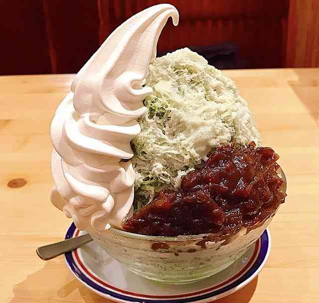 コメダさん、もうやめて！今度はかき氷で「ミニサイズ詐欺」にあいました