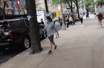 バルコニーからはしご車で男性救助 金沢・片町のビル