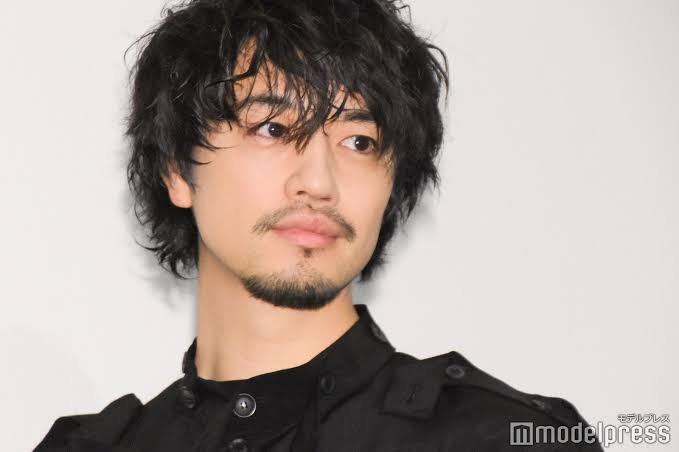 男性芸能人の髭、似合ってたら+ボタンを押すトピPart7