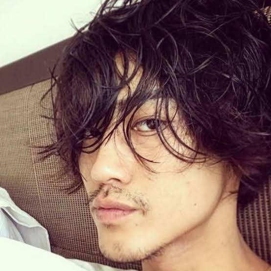 男性芸能人の髭、似合ってたら+ボタンを押すトピPart7