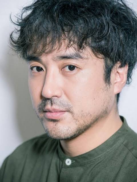 男性芸能人の髭、似合ってたら+ボタンを押すトピPart7