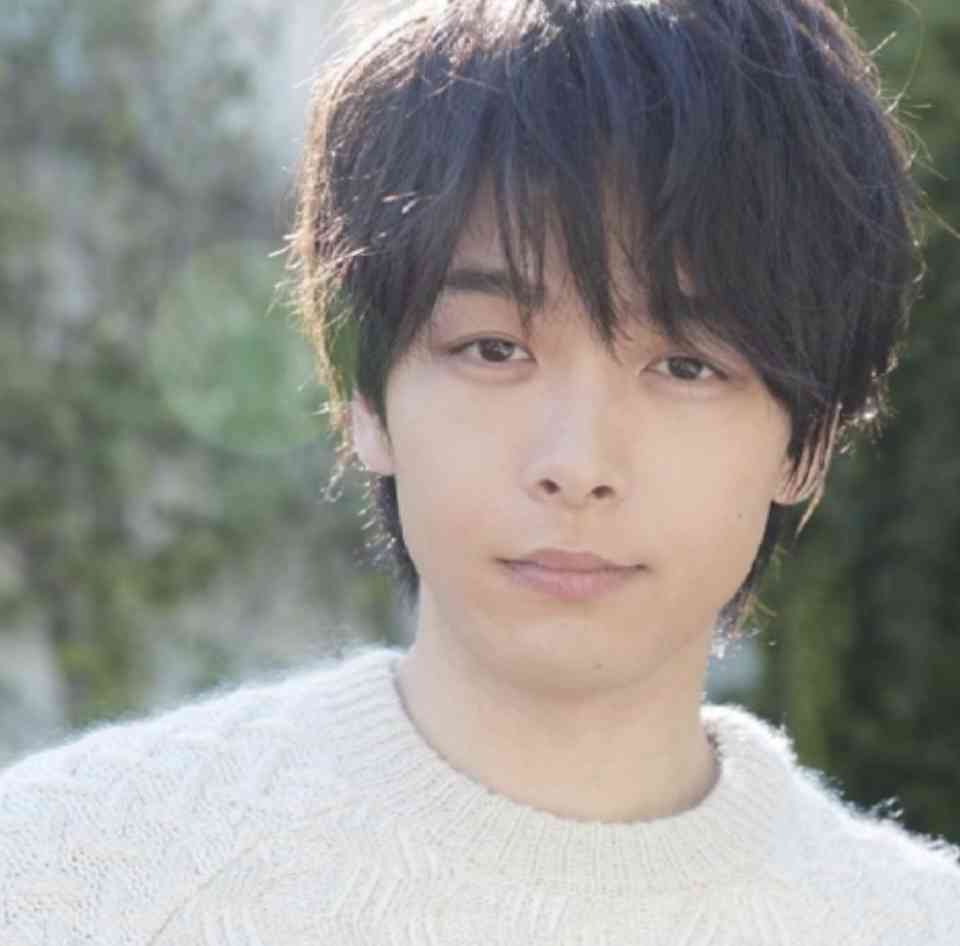 肌が綺麗な男性芸能人が見たい