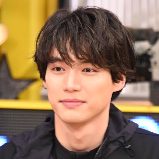 肌が綺麗な男性芸能人が見たい