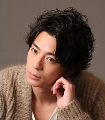 肌が綺麗な男性芸能人が見たい