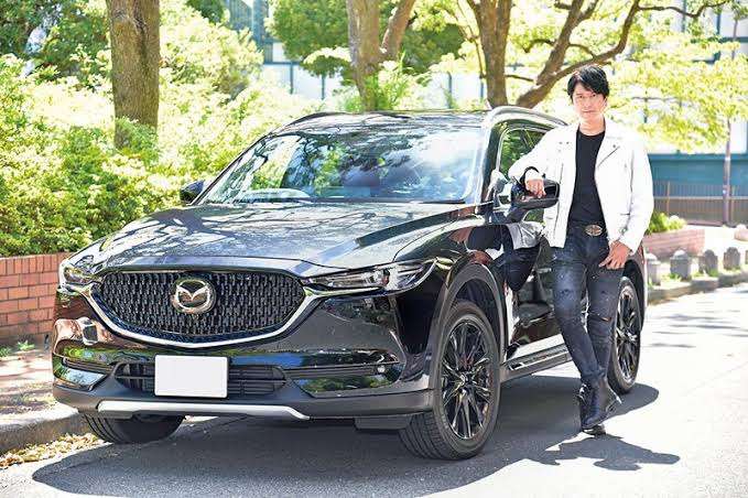 川崎麻世、59歳現在の姿がイケオジ!6日間で4・5キロ減量にも成功「カッコイイ」「足長い」