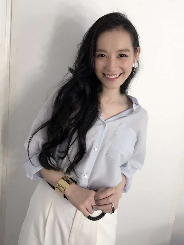 美女になった43歳・篠原ともえの最新ショットが「素敵になりましたね」と話題！デザイナーでも活躍