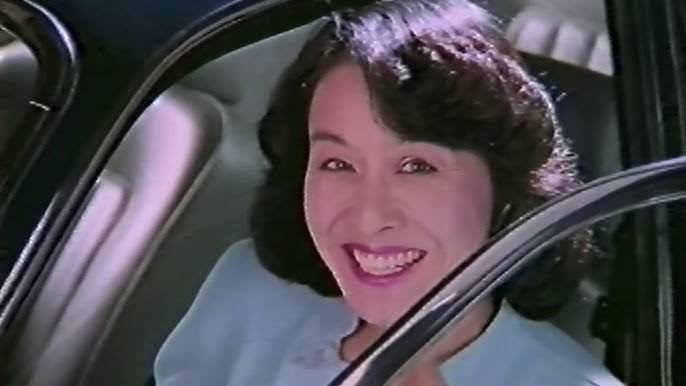 白髪染めは美容室でする？それとも自分でする？コロナ禍、自分で染める人が増えた？