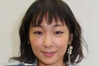 加護亜依ビキニトップスでグラマラス「色気と可愛さの融合」驚きの声「反則でーす」「女神降臨」