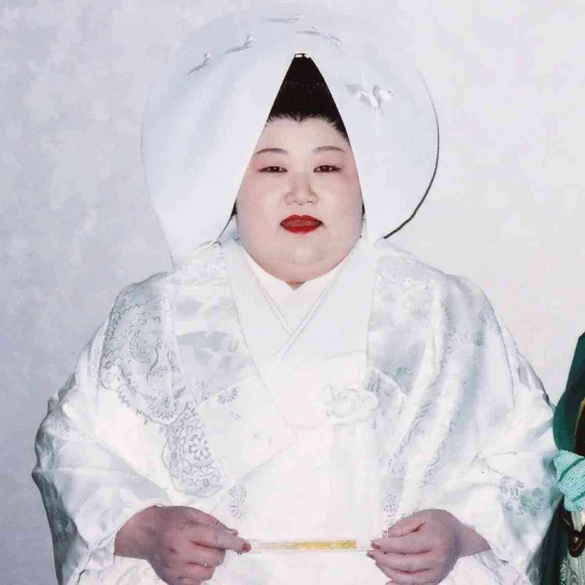 「逃げるんか」市職員の額にはさみ突きつけて脅す 容疑で34歳女を逮捕