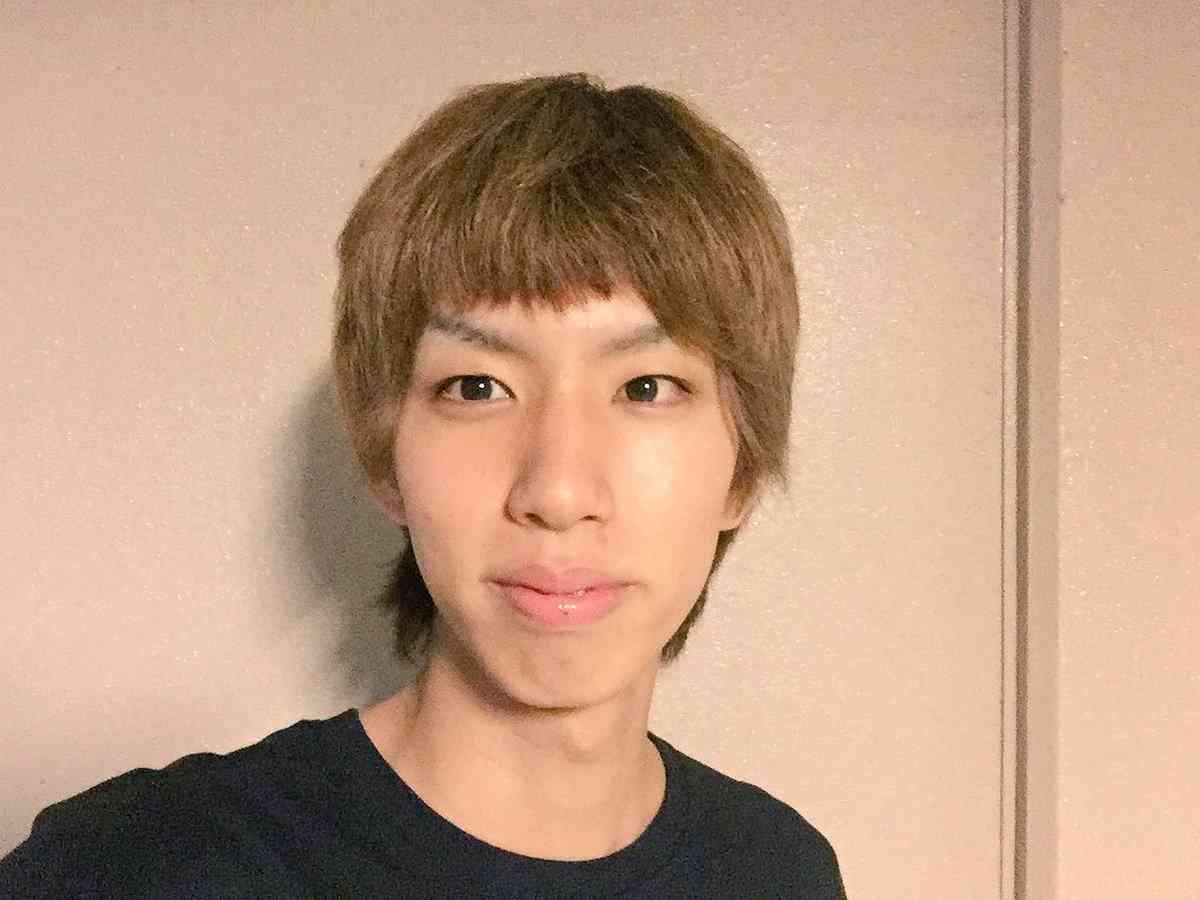 はじめしゃちょー、紫髪にイメチェン　「かっこよすぎ」「好青年」「めちゃくちゃ若返ってるぅ！」
